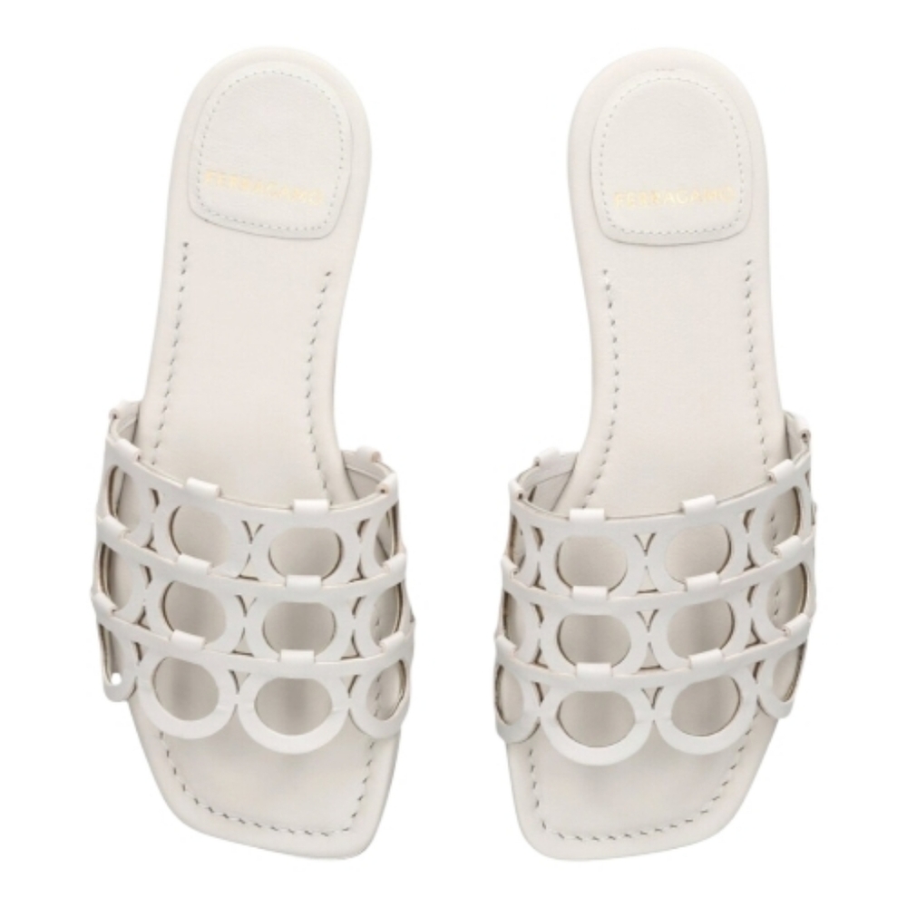 Salvatore Ferragamo Erne Leather Gancini Link Slide Sandals Size 10